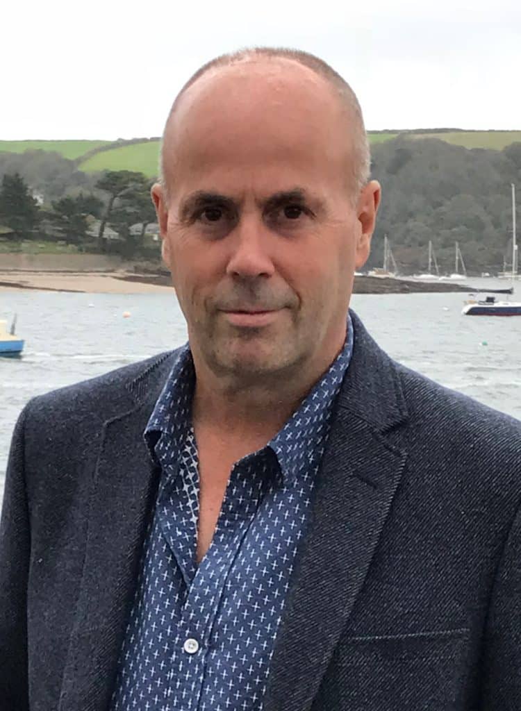 Headshot of Kevin Spencer, Director and Projects Manager at Glass Extensions.